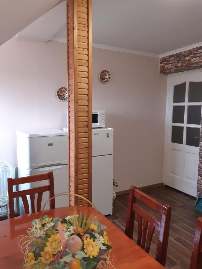 Boglarka Apartman Gyula Exterior photo